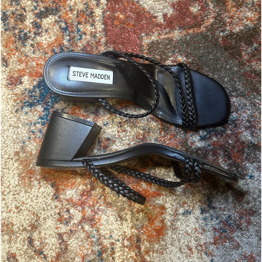 Steve Madden Black Sandals